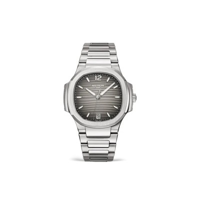 PATEK PHILIPPE LADIES' NAUTILUS 7118/1A-011